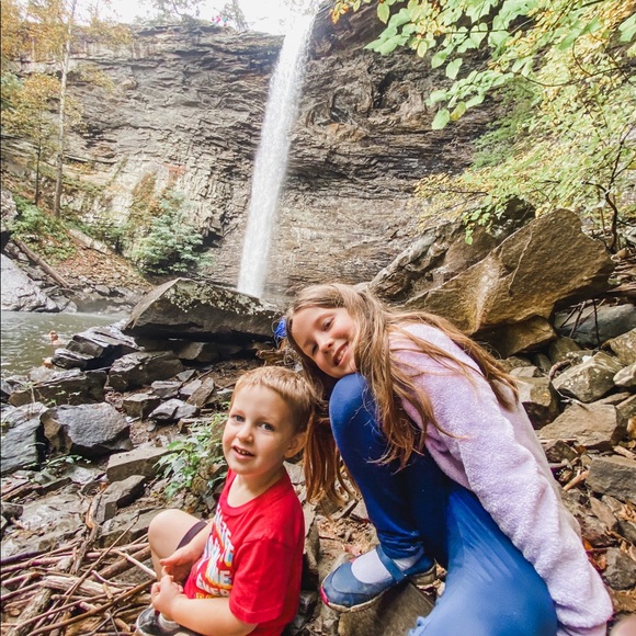 Sara, mom of 3, lover and follower of Christ - Picture 14 of 15